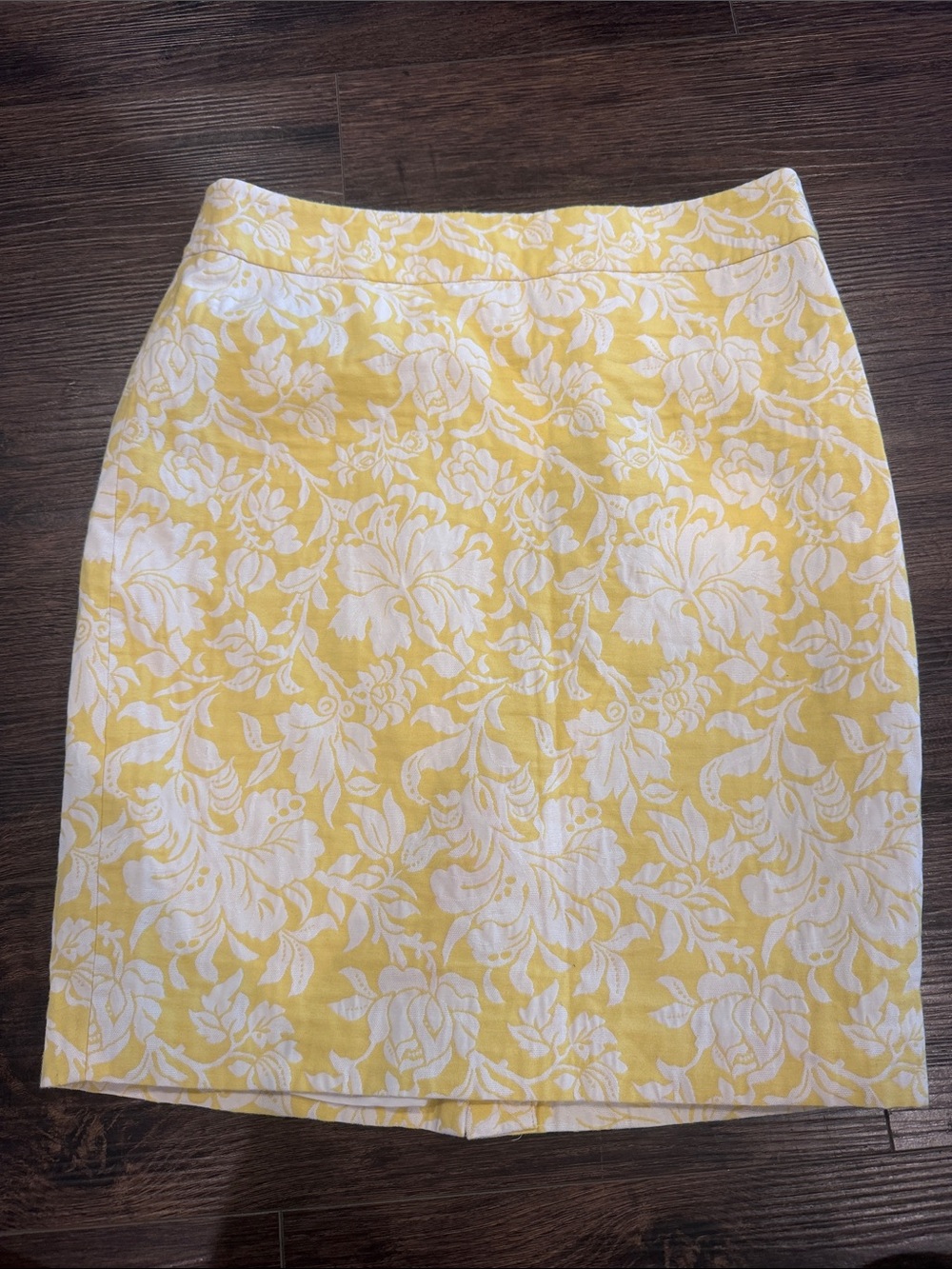 Ann Taylor Yellow and White Floral Pencil Skirt